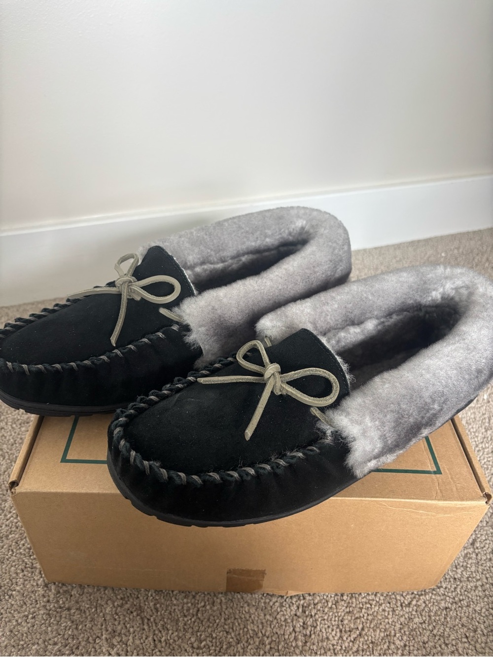 L.L. Bean Women’s Wicked Good Moccasins - Black / Gray